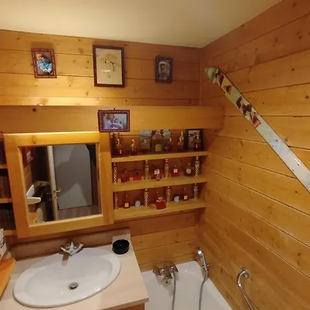 With Balcony And Parking In Apartman Megève